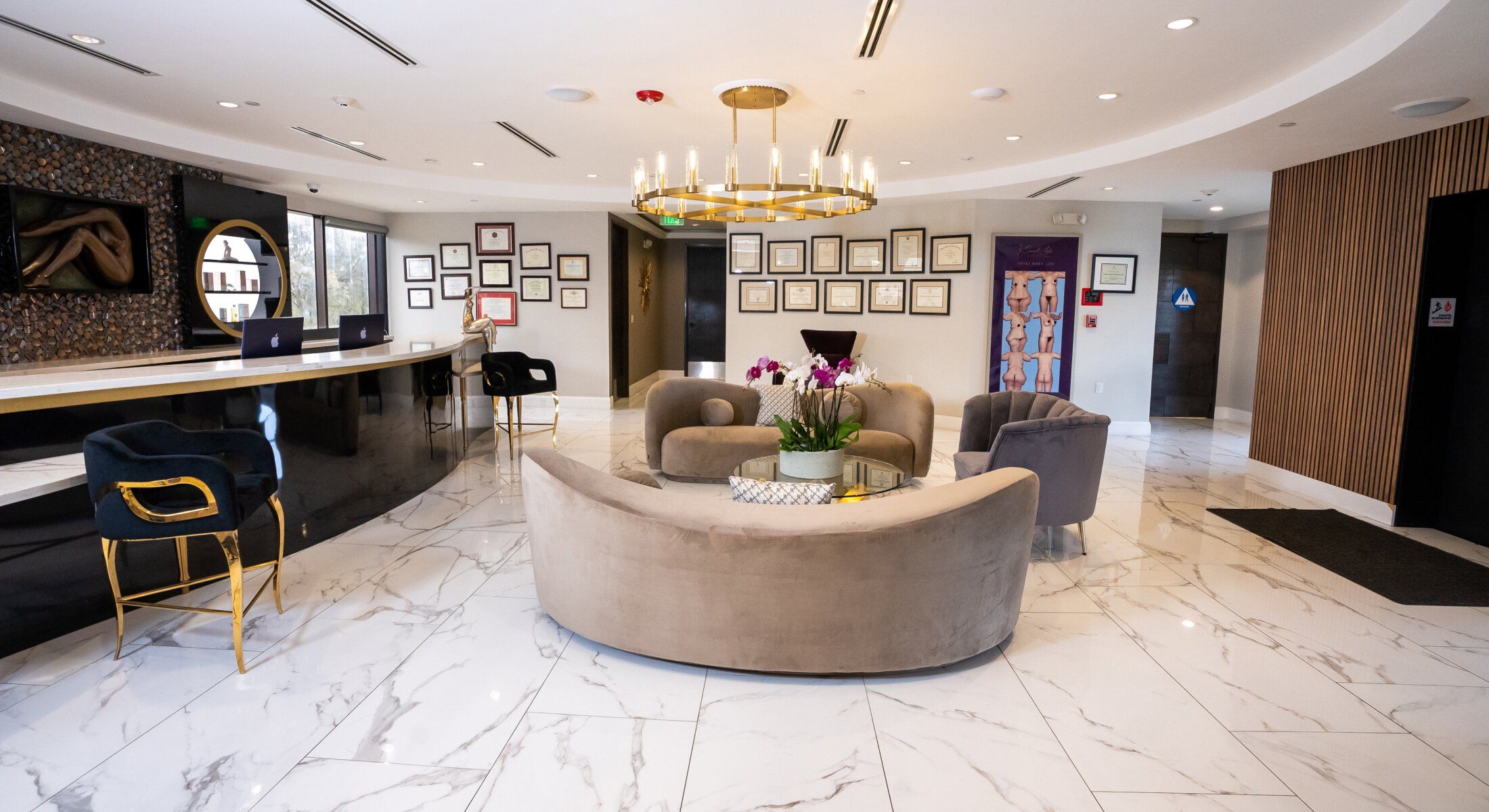 Modern lobby with elegant seating and decor.